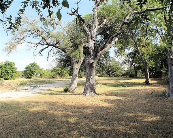 506 SW Big Bend Trl, Glen Rose, TX 76043